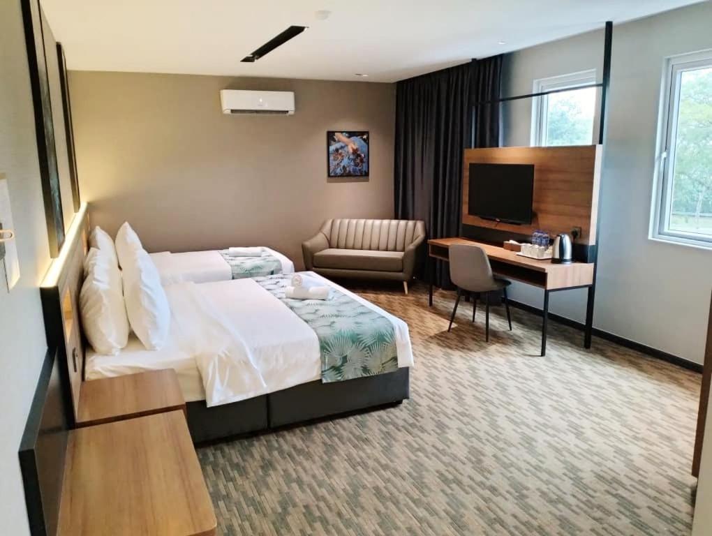 Nb Hotel Johor Bahru Exterior photo