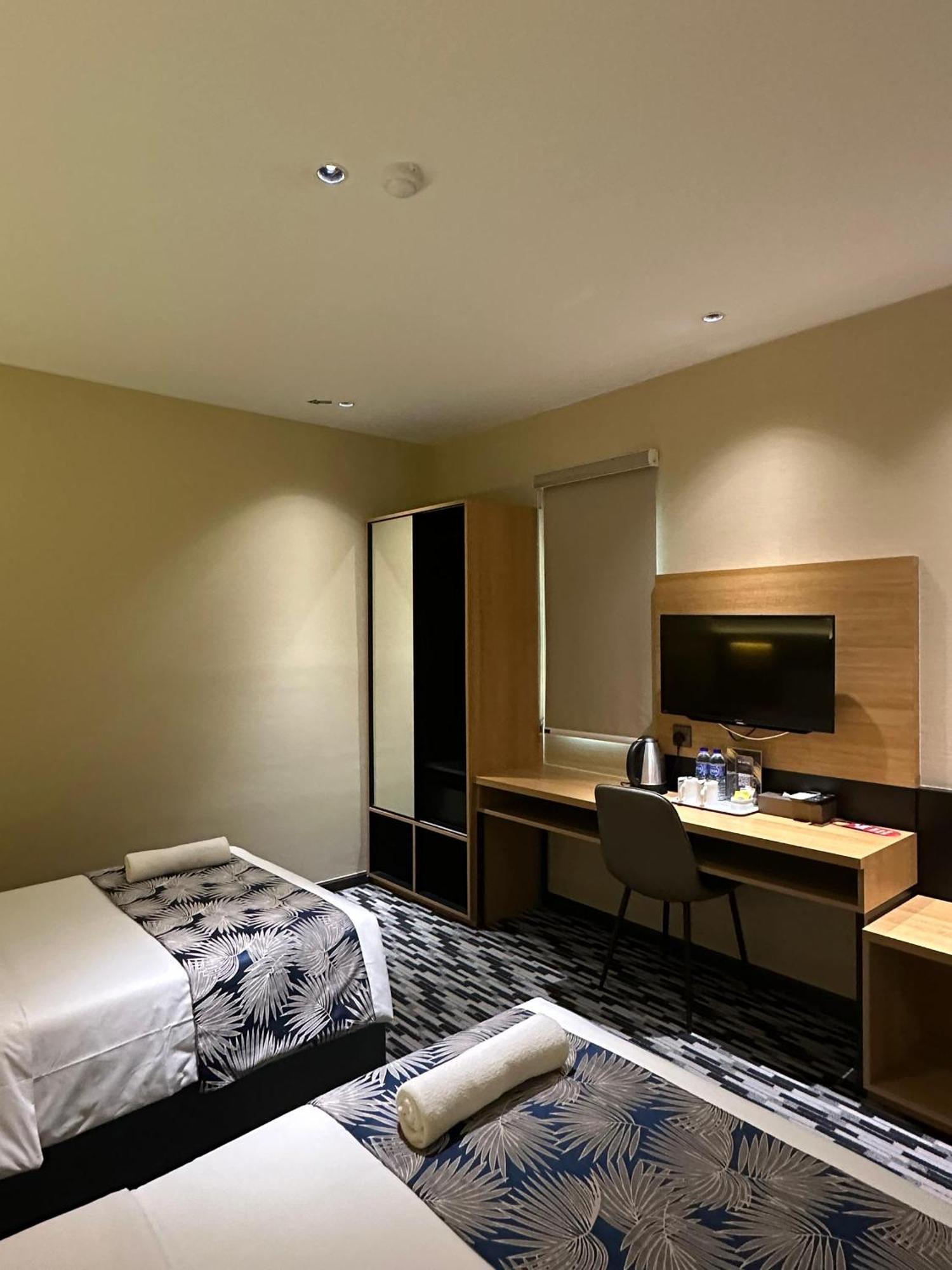 Nb Hotel Johor Bahru Exterior photo